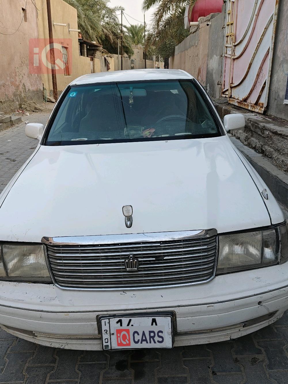 تويوتا كراون